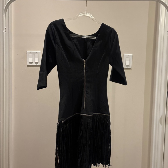 Dress - Picture 3 of 3